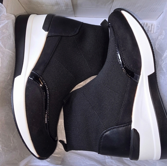 French Connection women's starr wedge sneaker  Black color size 7.5. New with b - Picture 4 of 11